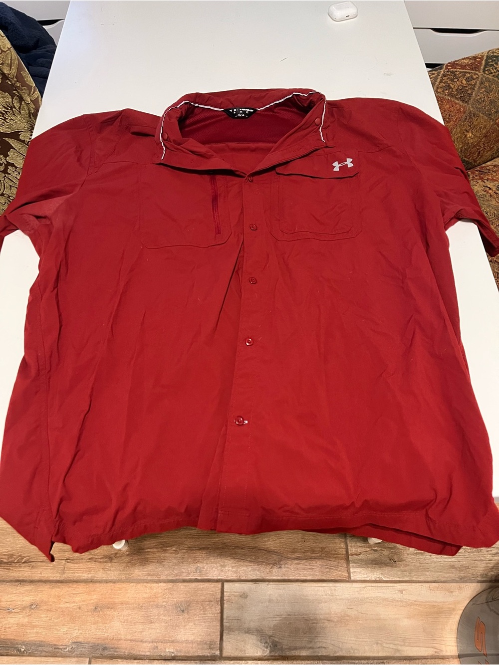 Under Armour Men's short-sleeve fishing/outdoor shirt